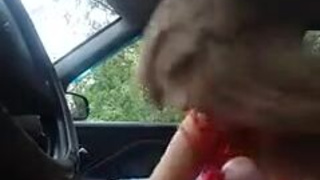 Сбегала за покупками, а на самом деле хуй сосет